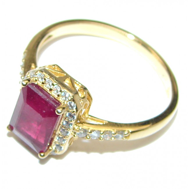 Vintage Beauty genuine Ruby 18K Gold over .925 Sterling Silver Statement handcrafted ring; s. 9