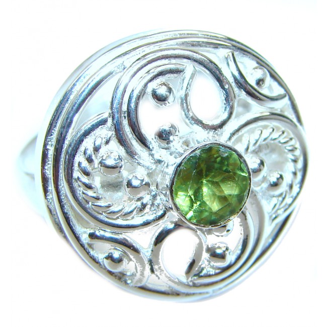 Aurora Spectacular Natural Peridot .925 Sterling Silver handcrafted ring size 8 1/2