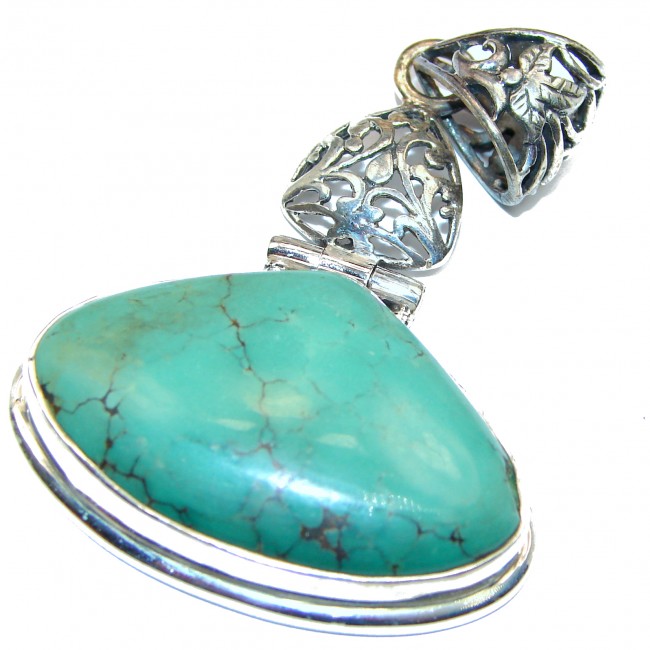 Exquisite Beauty authentic Turquoise .925 Sterling Silver handmade Pendant