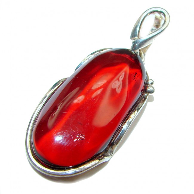Castaway Amber .925 Sterling Silver entirely handcrafted pendant