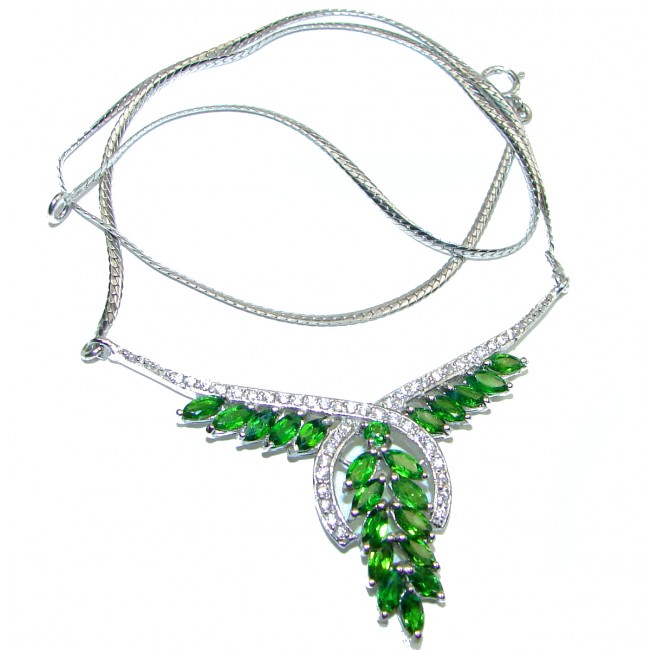 Very impressive Natural Chrome Diopside .925 Silver handcrafted Necklace