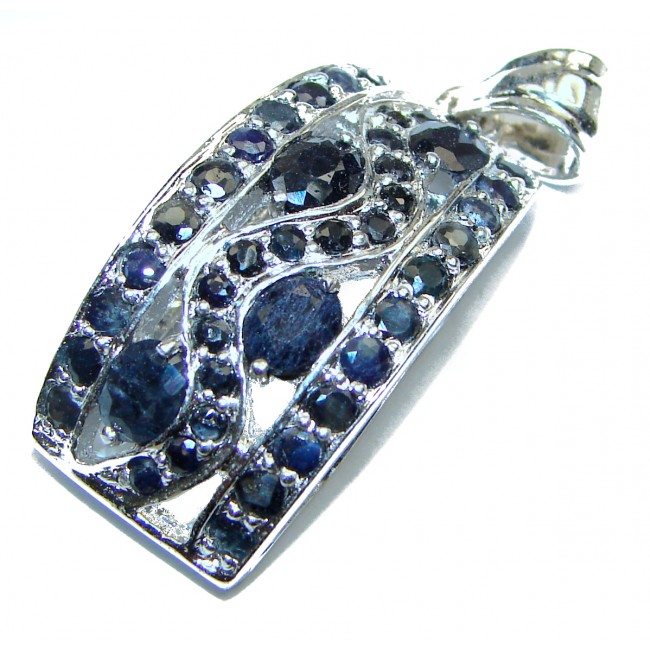Real Beauty genuine Sapphire .925 Sterling Silver handmade Pendant