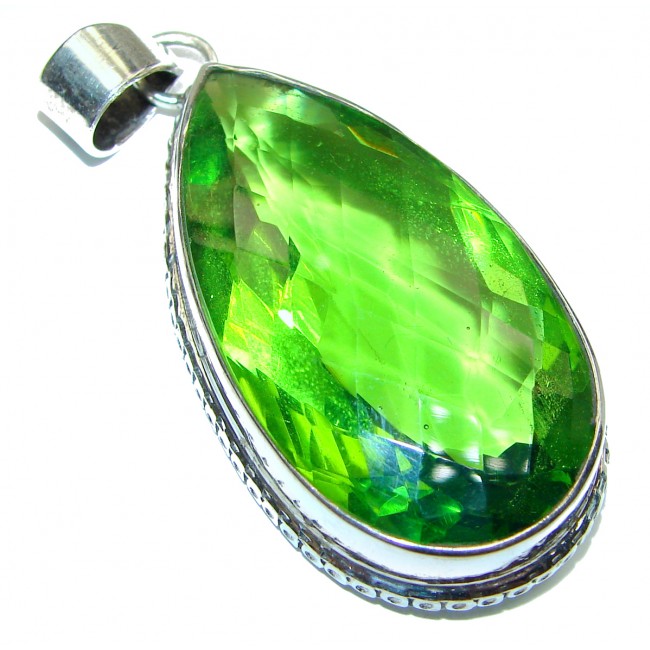 Spectacular Green Topaz .925 Sterling Silver handcrafted pendant