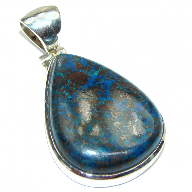 Great Beauty Azurite .925 Sterling Silver handcrafted Pendant