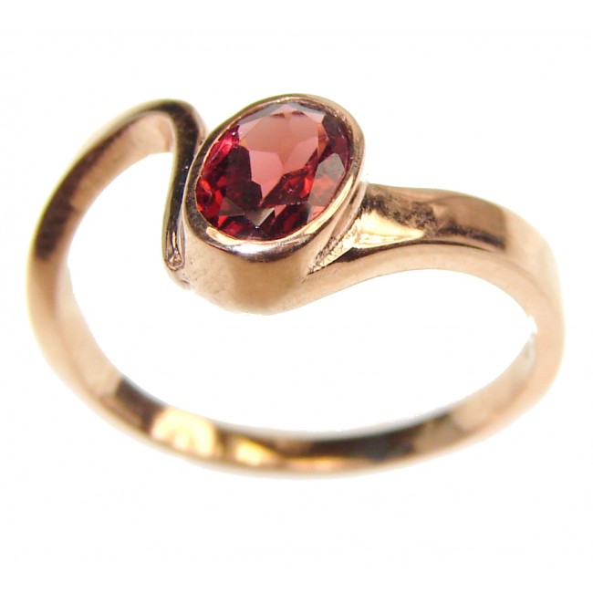 Vintage Design Authentic Garnet .925 Sterling Silver brilliantly handcrafted ring s. 7 1/4