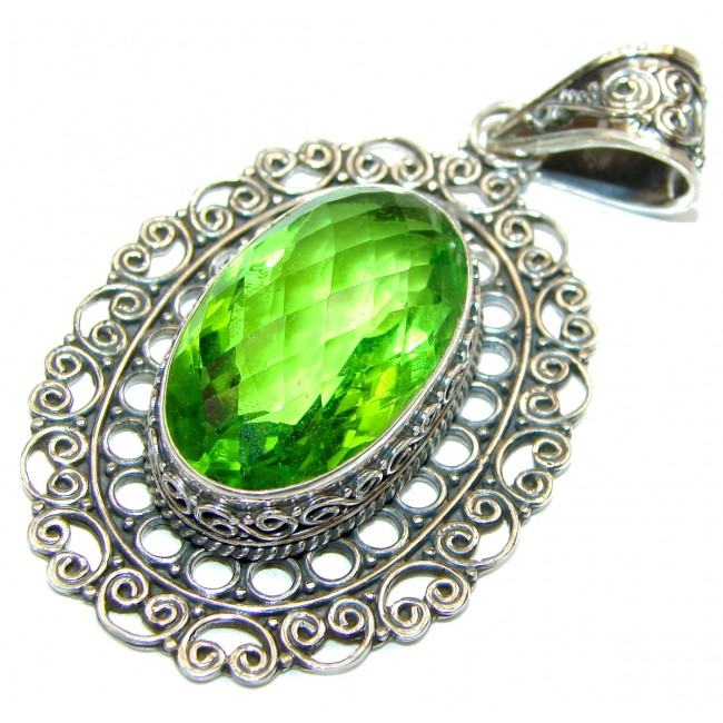 Sublime Green Quartz .925 Sterling Silver handcrafted pendant