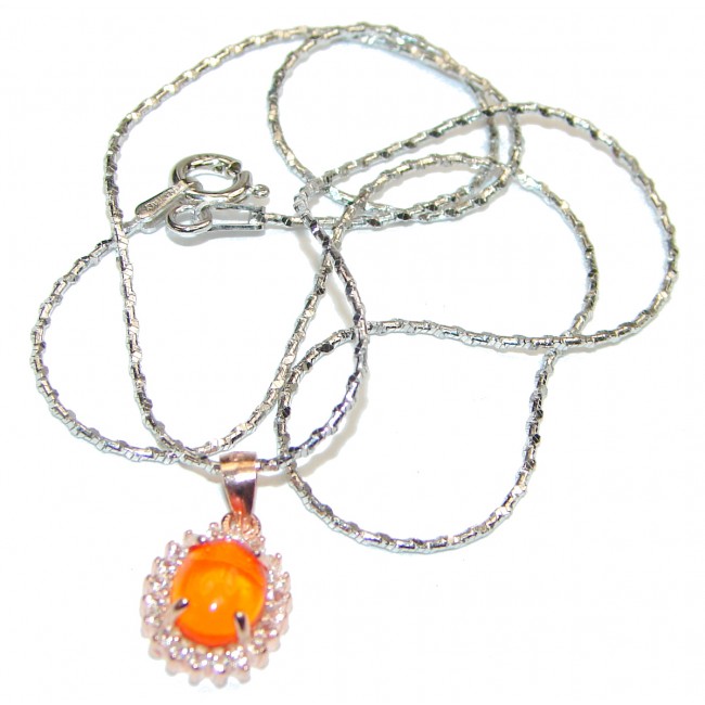 Mexican Opals .925 Sterling Silver brilliantly handcrafted necklace