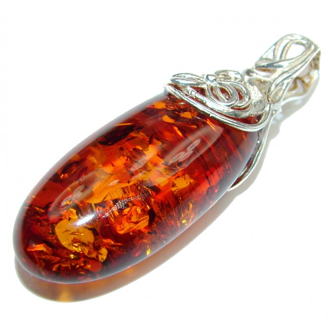 Incredible Beauty faceted Natural Baltic Amber .925 Sterling Silver handmade Pendant