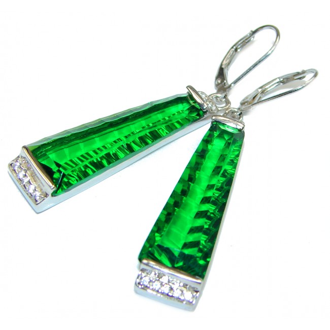 Amazing authentic volcantic Green Helenite .925 Sterling Silver earrings