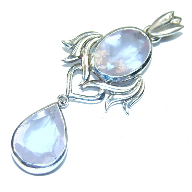 Oval cut 25ct Rose Quartz .925 Sterling Silver handcrafted Pendant