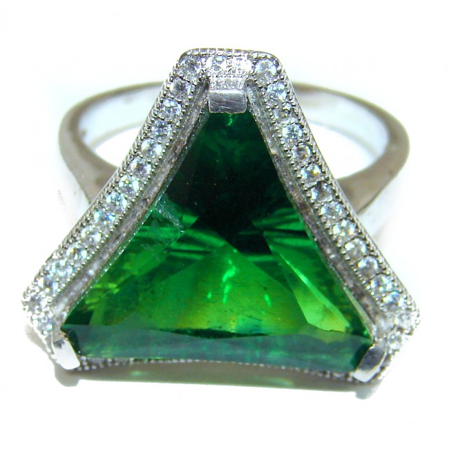 Flawless green Helenite .925 Sterling Silver Ring size 9
