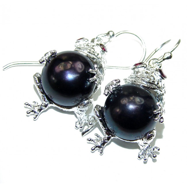Lucky Frogs Black Pearls .925 Sterling Silver handcrafted earrings