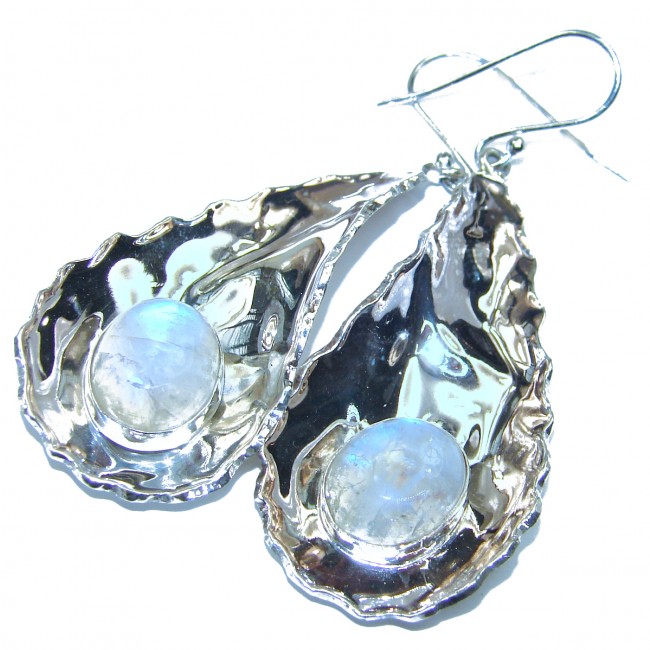 Perfect Moonstone .925 hammered Sterling Silver earrings