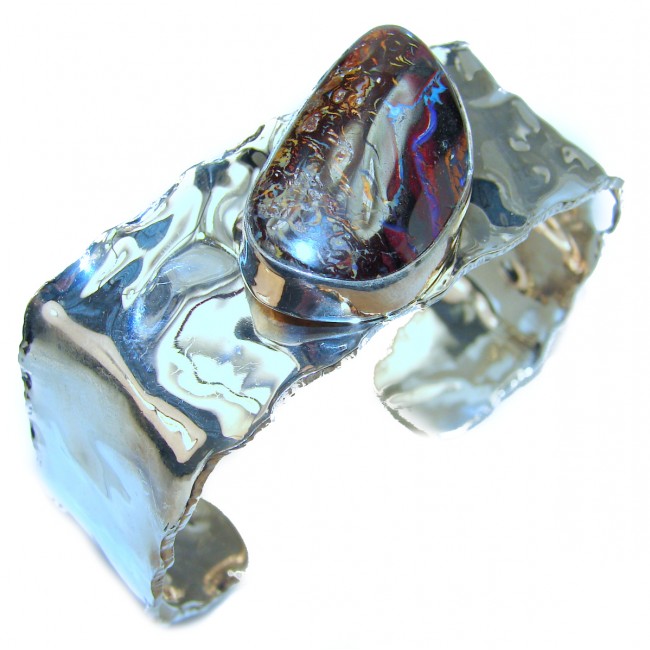 One of the kind Koroit Opal hammered .925 Sterling Silver Bracelet / Cuff