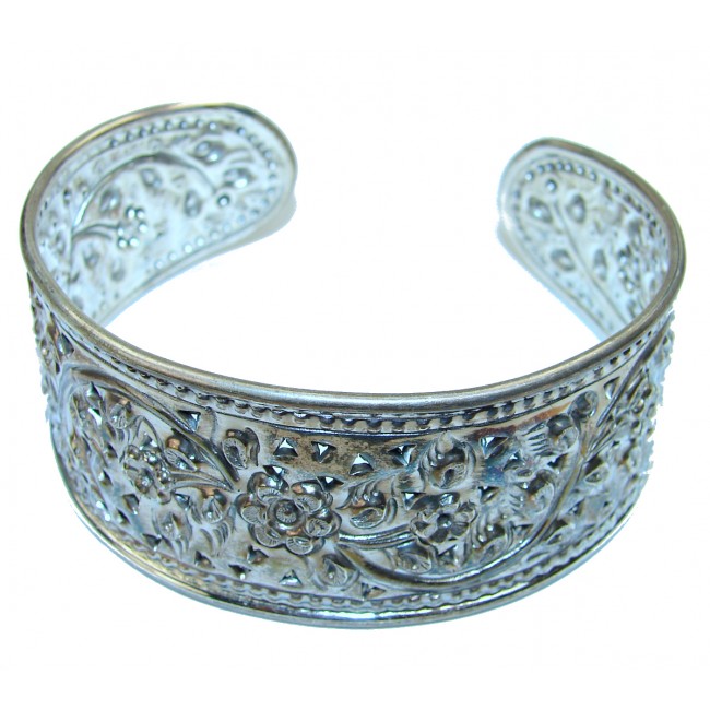 Bali made .925 Sterling Silver handcrafted Bracelet / Cuff