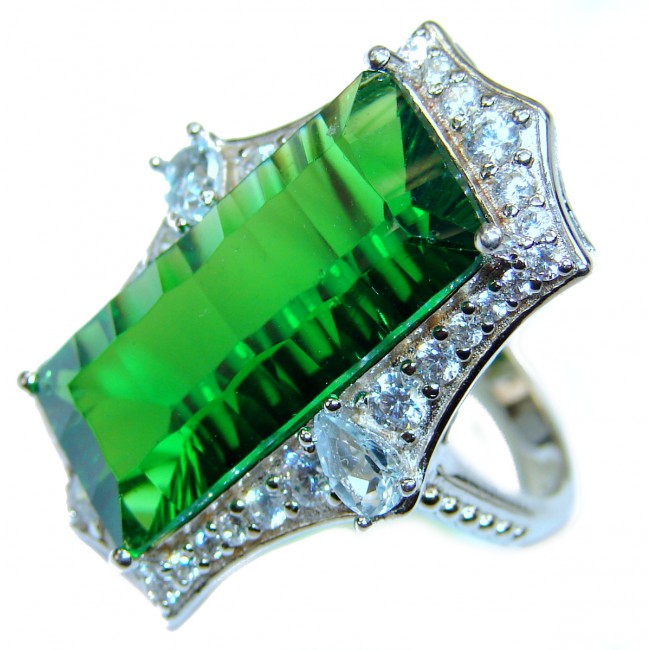Authentic volcanic Green Helenite .925 Sterling Silver HUGE ring s. 7