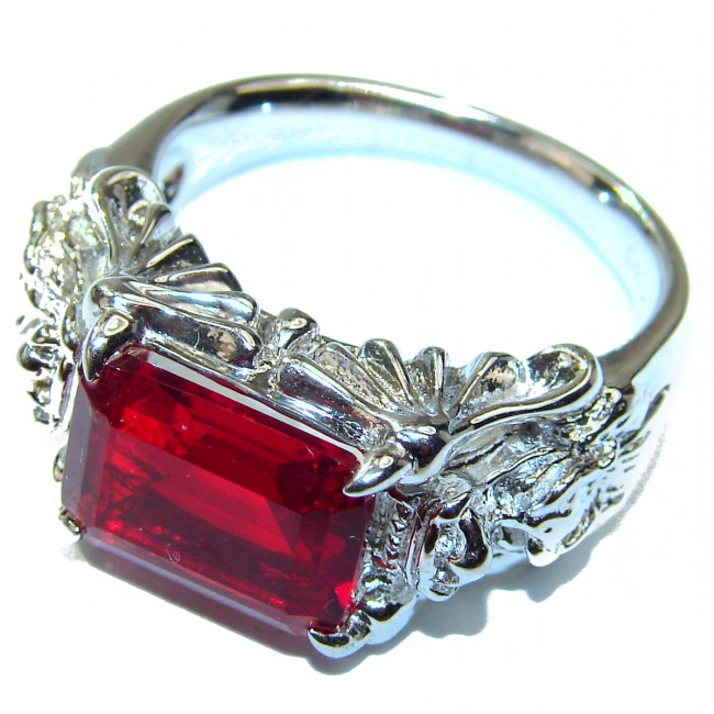 Electric Red volcanic Helenite .925 Sterling Silver ring s. 10