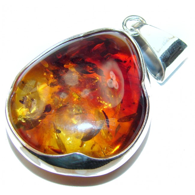 Incredible quality Natural Baltic Amber .925 Sterling Silver handmade Pendant