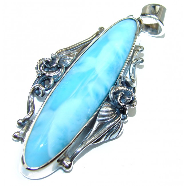 Glorious Best quality authentic Larimar .925 Sterling Silver handmade pendant