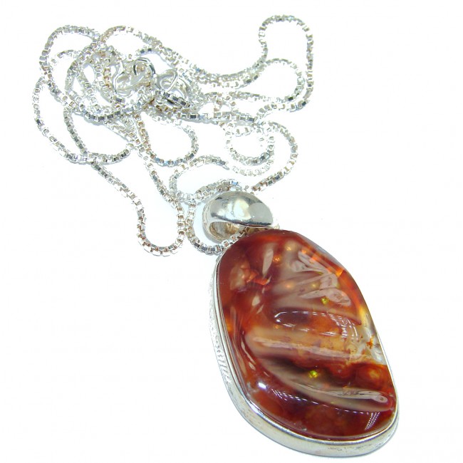 MasterPiece genuine Mexican fire Agate .925 Sterling Silver brilliantly handcrafted necklace