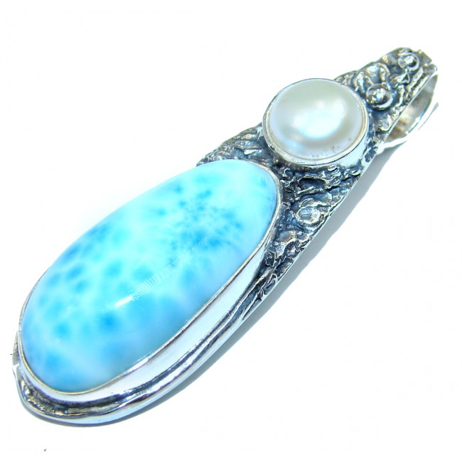 Luxurious Larimar from Dominican Republic .925 Sterling Silver handmade pendant