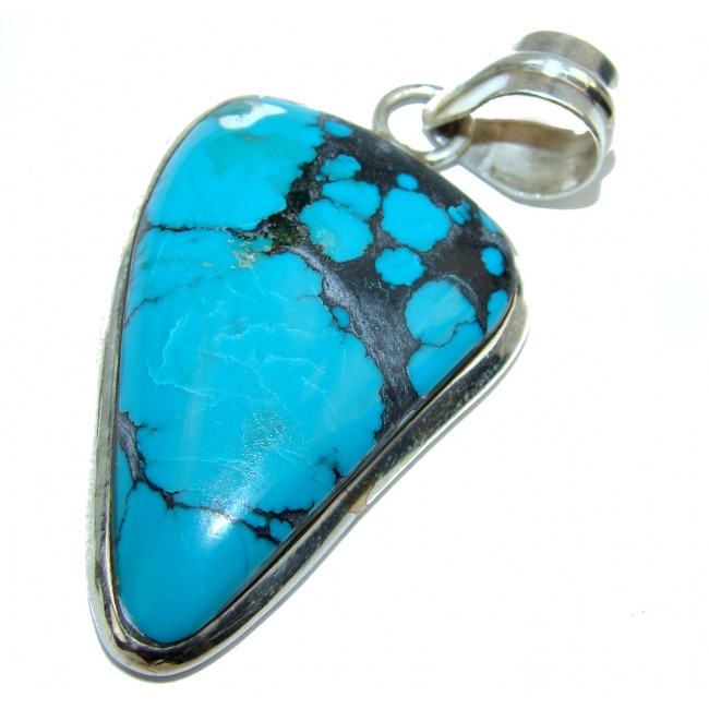 Artisan Design Turquoise .925 Sterling Silver handcrafted pendant