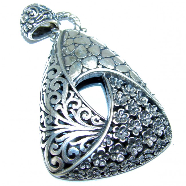 Eternity .925 Sterling Silver Bali Handcrafted pendant