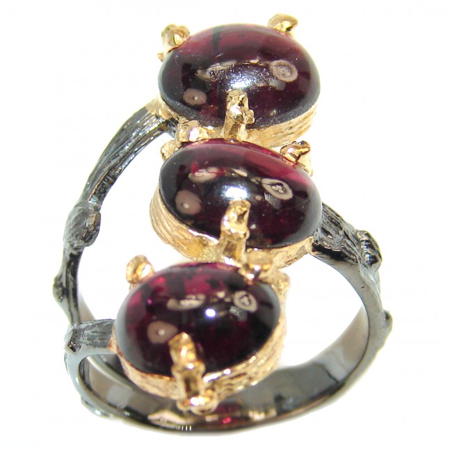 Large Authentic Garnet .925 Sterling Silver handmade Ring s. 7 1/2