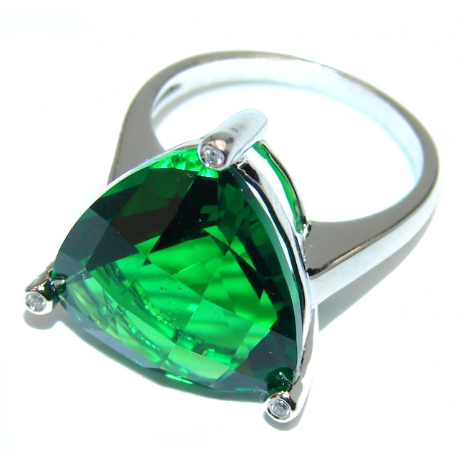 Authentic volcanic emerald cut Green Helenite .925 Sterling Silver ring s. 6