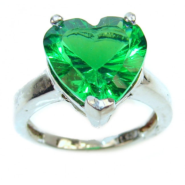 My heart Authentic volcanic Green Helenite .925 Sterling Silver ring s. 5 3/4