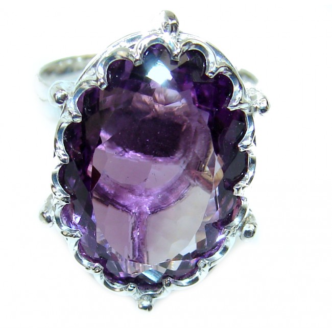 Purple Beauty 18.5 carat Amethyst .925 Sterling Silver Ring size 7