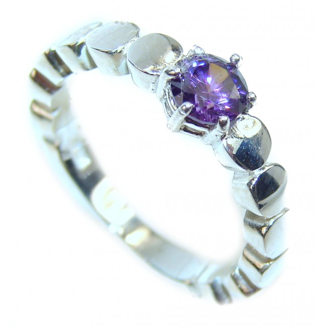 Purple Beauty 1.5 carat Amethyst .925 Sterling Silver Ring size 6