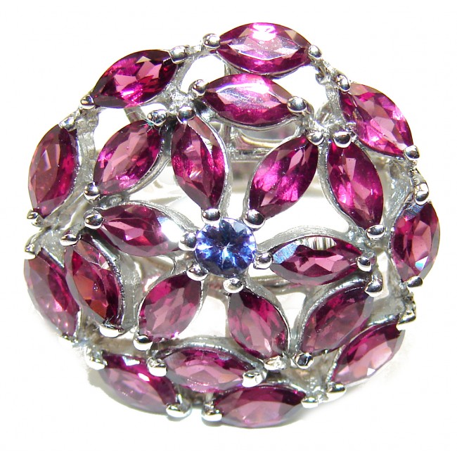 Real Beauty 11.5 carat Garnet .925 Sterling Silver Ring size 8