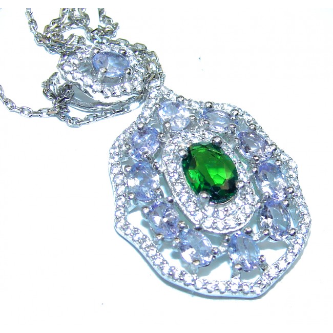 Very impressive Natural Chrome Diopside .925 Silver handcrafted Necklace