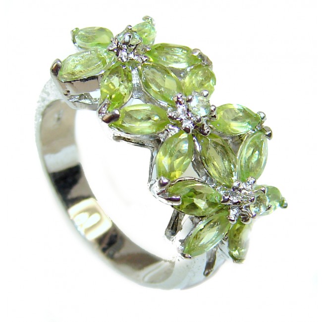 Genuine Peridot .925 Sterling Silver handcrafted Ring size 8