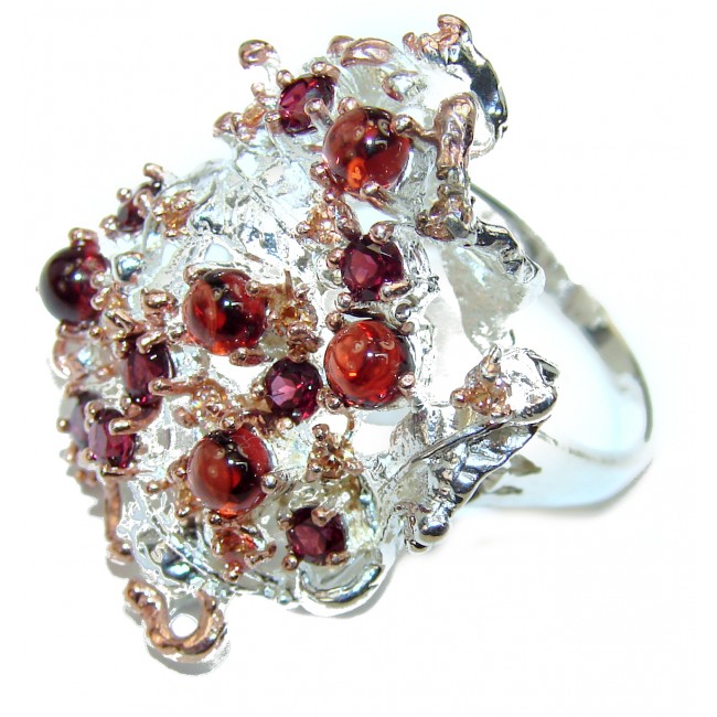 Incredible Beauty Garnet 2 tones .925 Sterling Silver Ring size 9