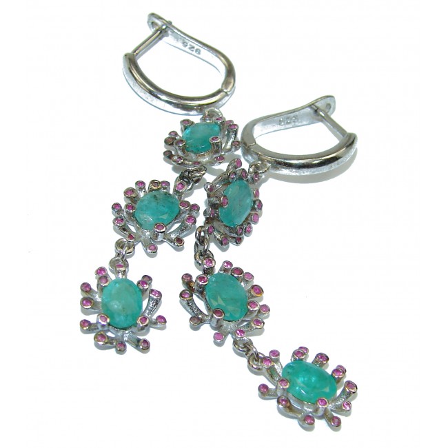 Spectacular Emerald .925 Sterling Silver handcrafted earrings