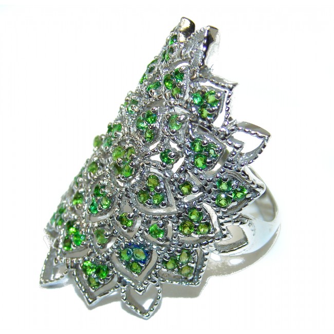 Spectacular Emerald .925 Sterling Silver handmade Statement ring s. 8
