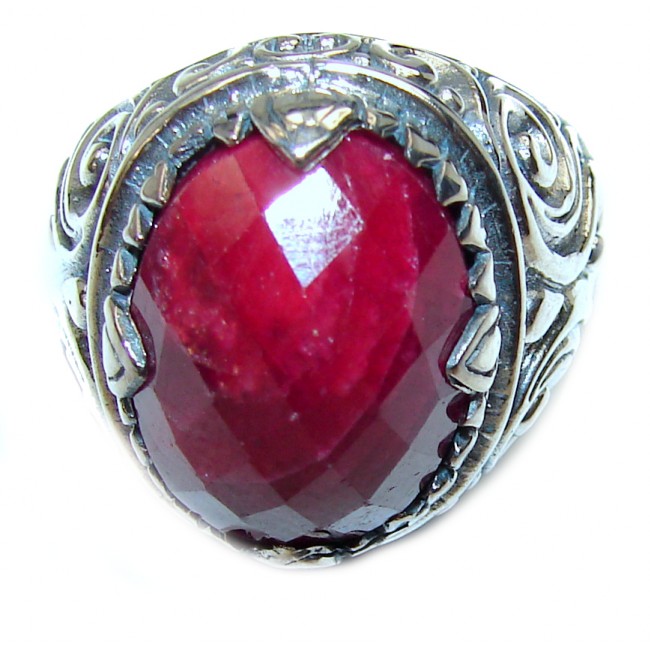 Royal quality 14.8 carat unique Ruby .925 Sterling Silver handcrafted Ring size 7 1/4