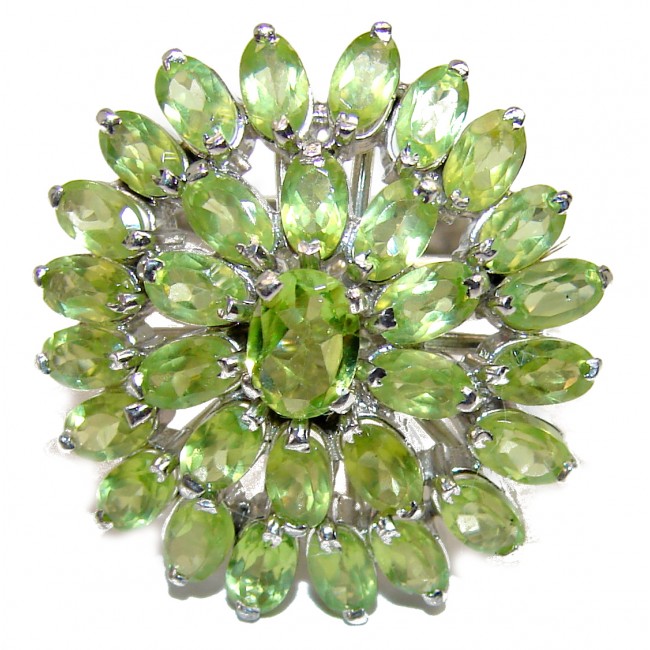 Energizing genuine Peridot .925 Sterling Silver handcrafted Ring size 8