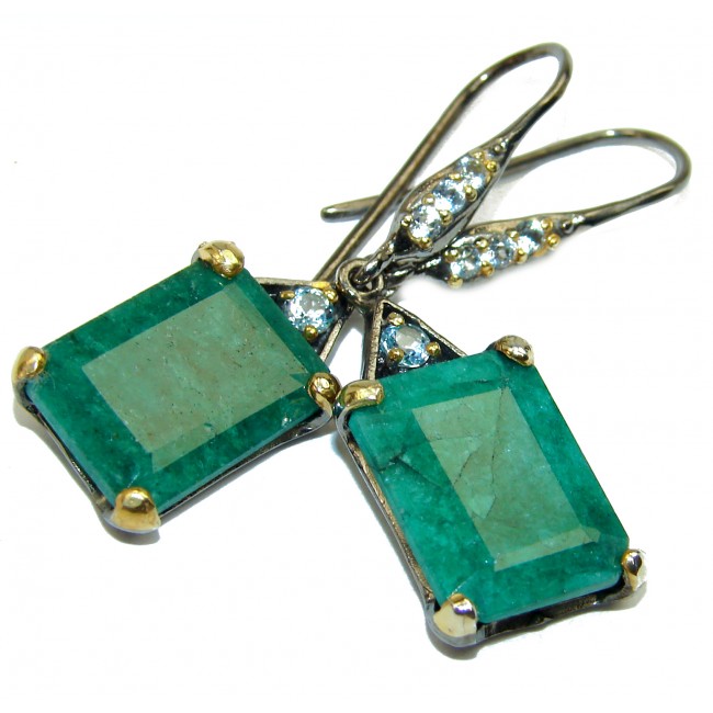 Very Unique Green Jade .925 Sterling Silver handcrafted earrings
