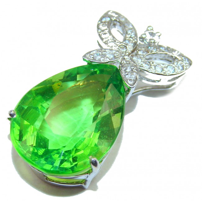 Perfect quality Green Topaz .925 Sterling Silver handmade Pendant