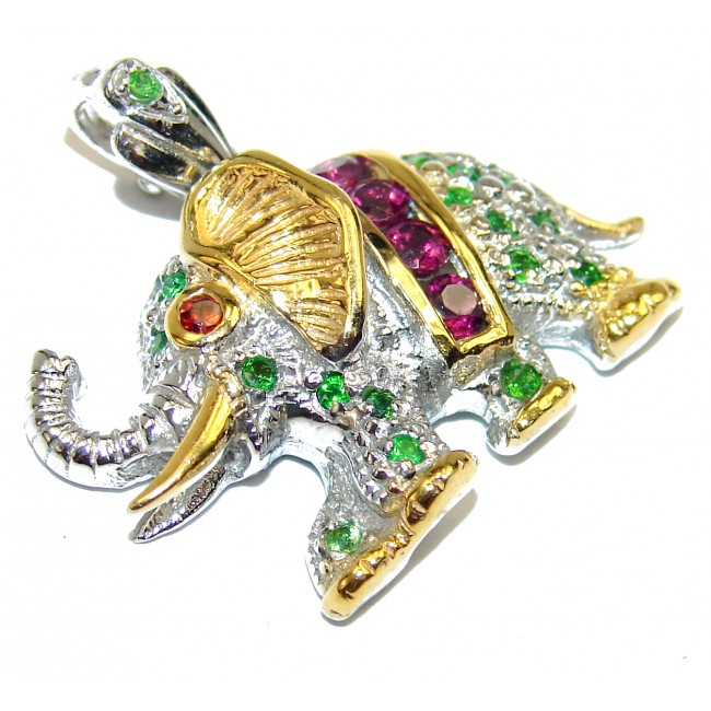 Elephant authentic Garnet .925 Sterling Silver handmade Pendant Brooch