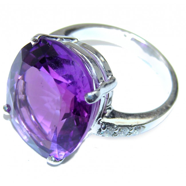 Purple Beauty authentic Amethyst .925 Sterling Silver Ring size 8