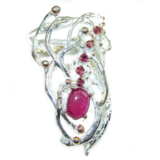 Red Beauty 8.5 carat authentic Ruby .925 Sterling Silver Ring size 7