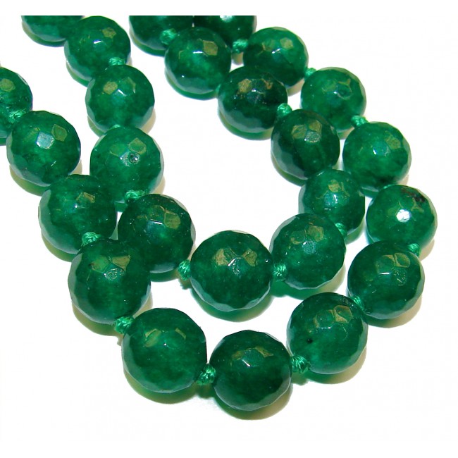 53.6 grams Rare and Unusual Green Botswana Agate Beads NECKLACE