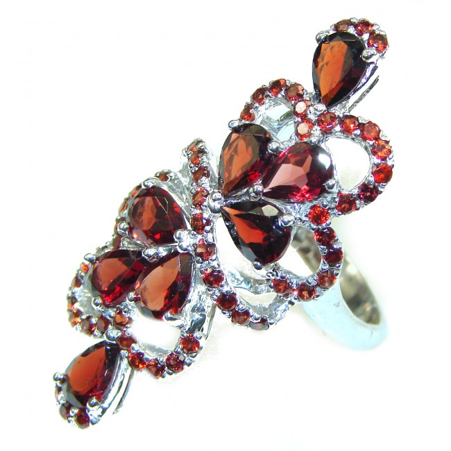 Scarlet Starlight Authentic Garnet .925 Sterling Silver Ring size 10 1/4