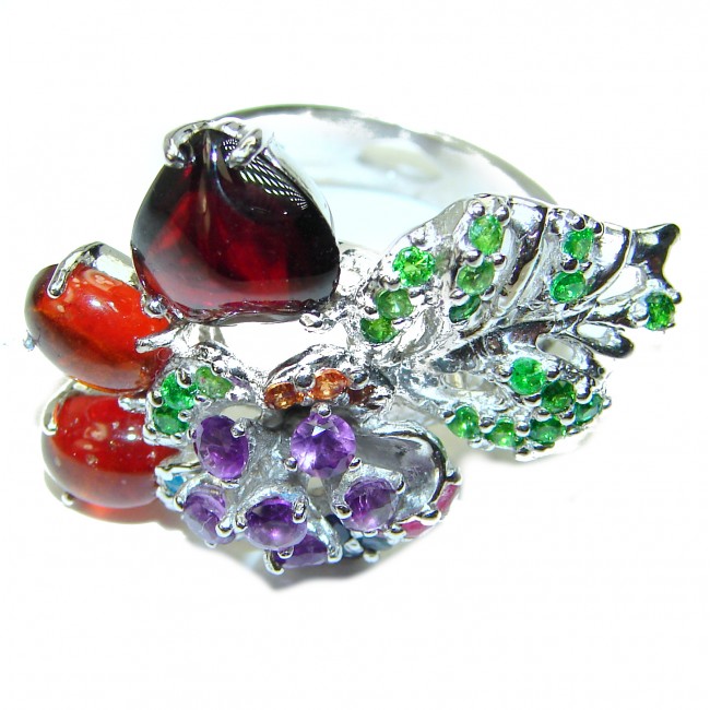 Floral Design Authentic Garnet .925 Sterling Silver Ring size 9