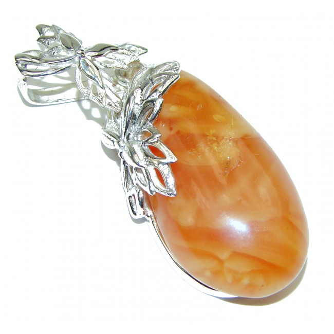 Excellent quality Genuine Baltic Amber .925 Sterling Silver handmade pendant