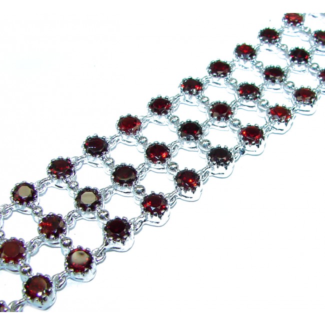 Luxurious Style Authentic Sapphire black rhodium over .925 Sterling Silver handmade Bracelet